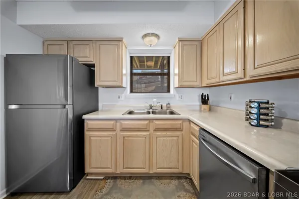 $269,000 | 138 Falls Point Drive, Unit 2A, Lake Ozark, MO 65049