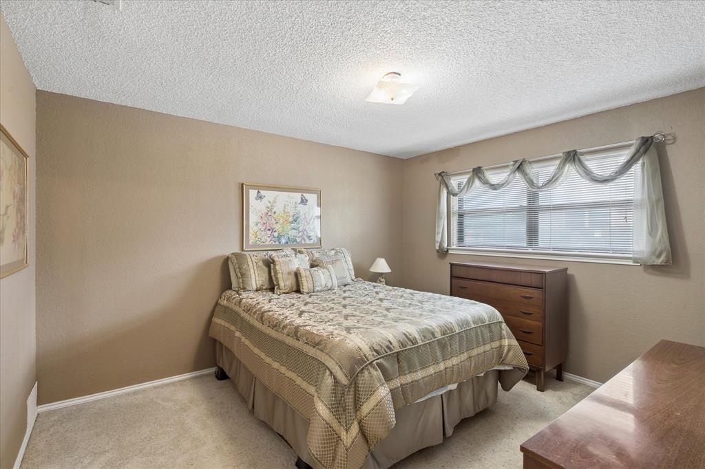 1401 Clover Hill Road Mansfield, TX 76063 - Photo 21 of 25