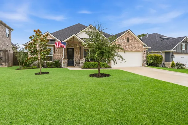 $592,500 | 1935 Cottonwood Terrace Court, College Station, TX 77845