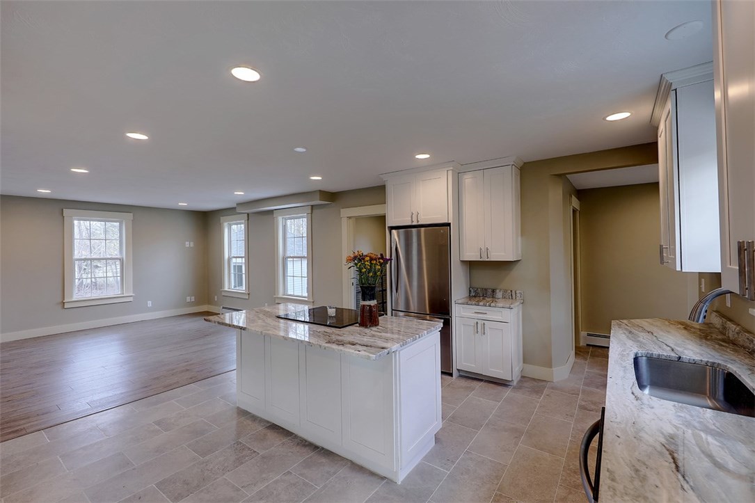 155 N Road Burrillville, RI 02859 - Photo 11 of 37
