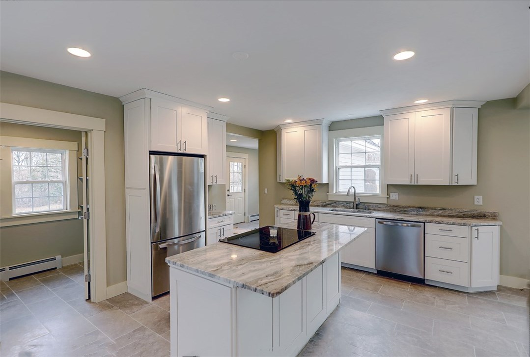 155 N Road Burrillville, RI 02859 - Photo 20 of 37