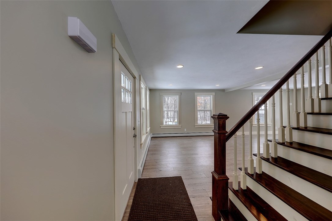 155 N Road Burrillville, RI 02859 - Photo 5 of 37