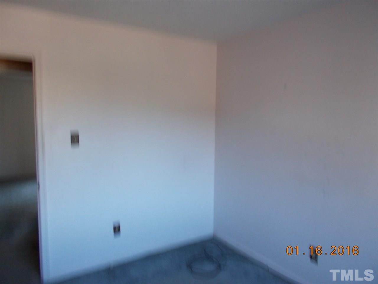 4313 Lake Ridge Drive, Unit 9E Raleigh, NC 27604 - Photo 9 of 16 close up of a small space