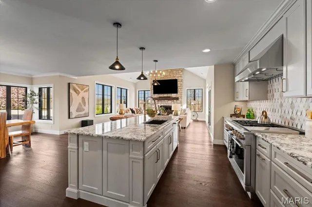 $2,749,900 | 1824 Topping Road, St. Louis, MO 63131