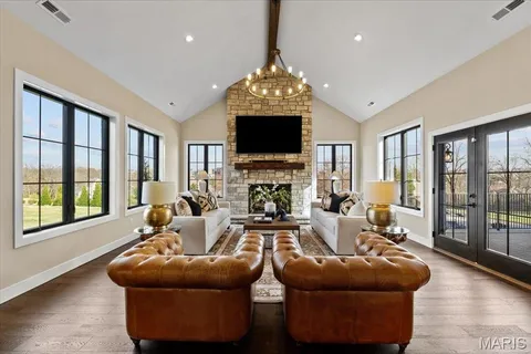 $2,749,900 | 1824 Topping Road, St. Louis, MO 63131