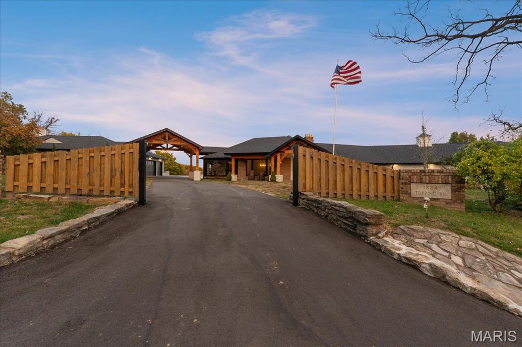 1824 Topping Road St. Louis, MO 63131 - Photo 3 of 80