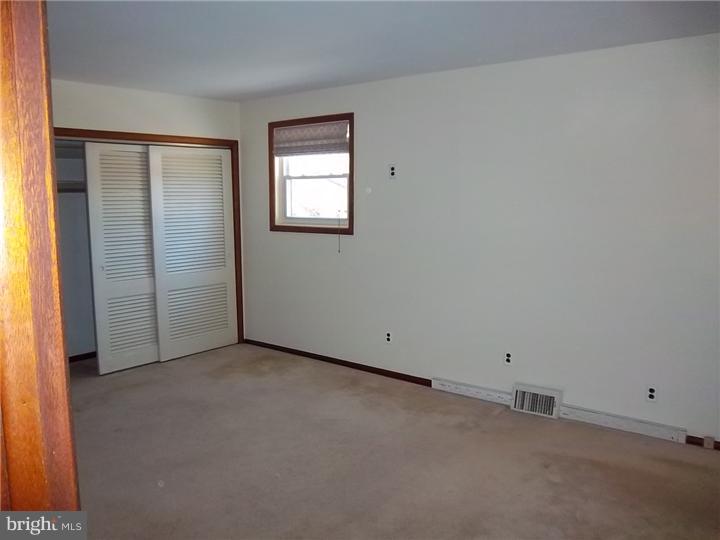 712 Carmet Road Rydal, PA 19046 - Photo 13 of 18 Bedroom - Main