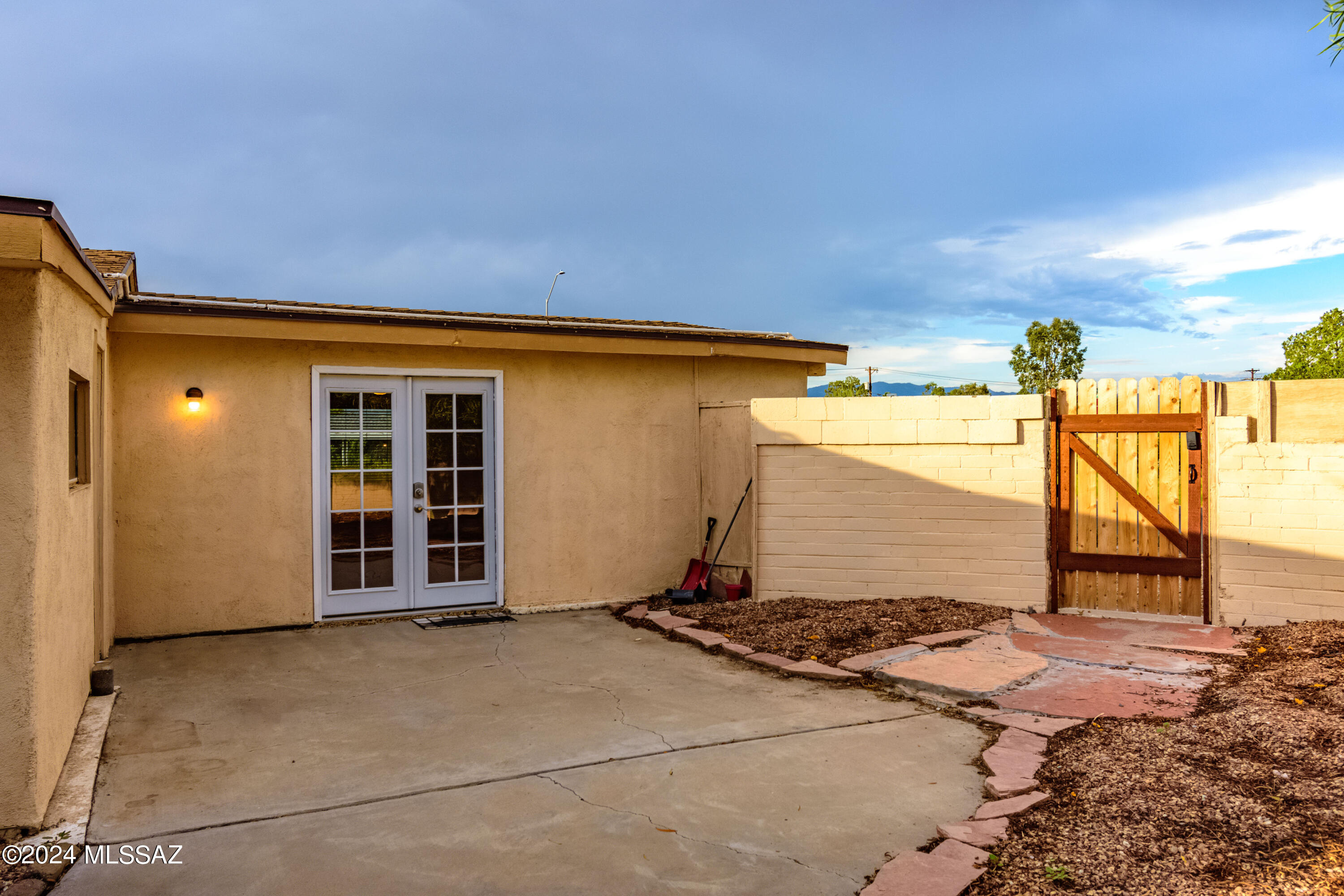 3324 East Silverlake Road Tucson, AZ 85713 - Photo 25 of 40 Gallery Image 25