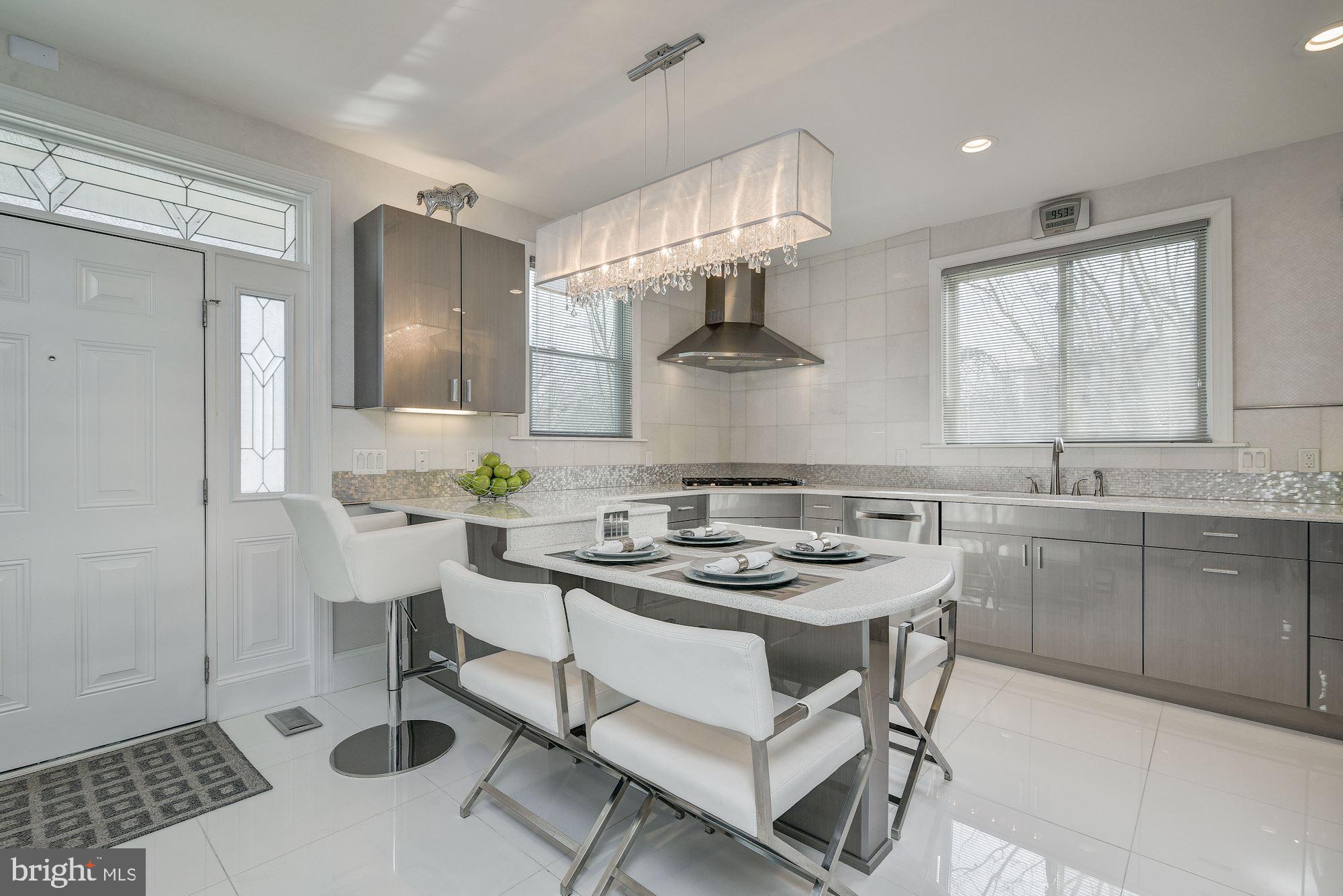 4200 Ridgewood Avenue Baltimore, MD 21215 - Photo 14 of 48 Gourmet Kitchen