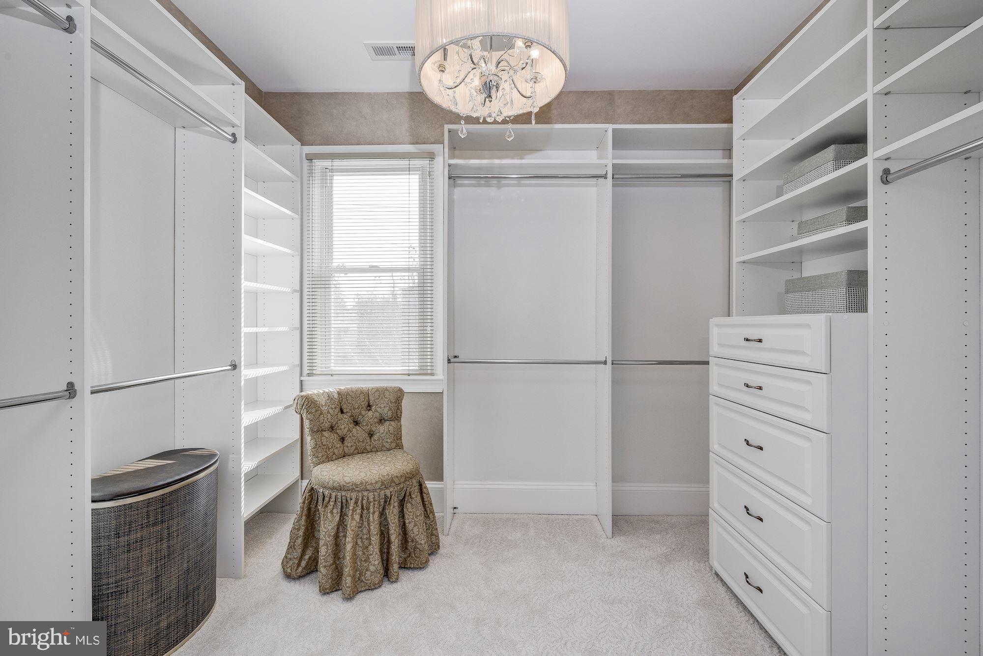 4200 Ridgewood Avenue Baltimore, MD 21215 - Photo 25 of 48 Primary Walk-In Closet