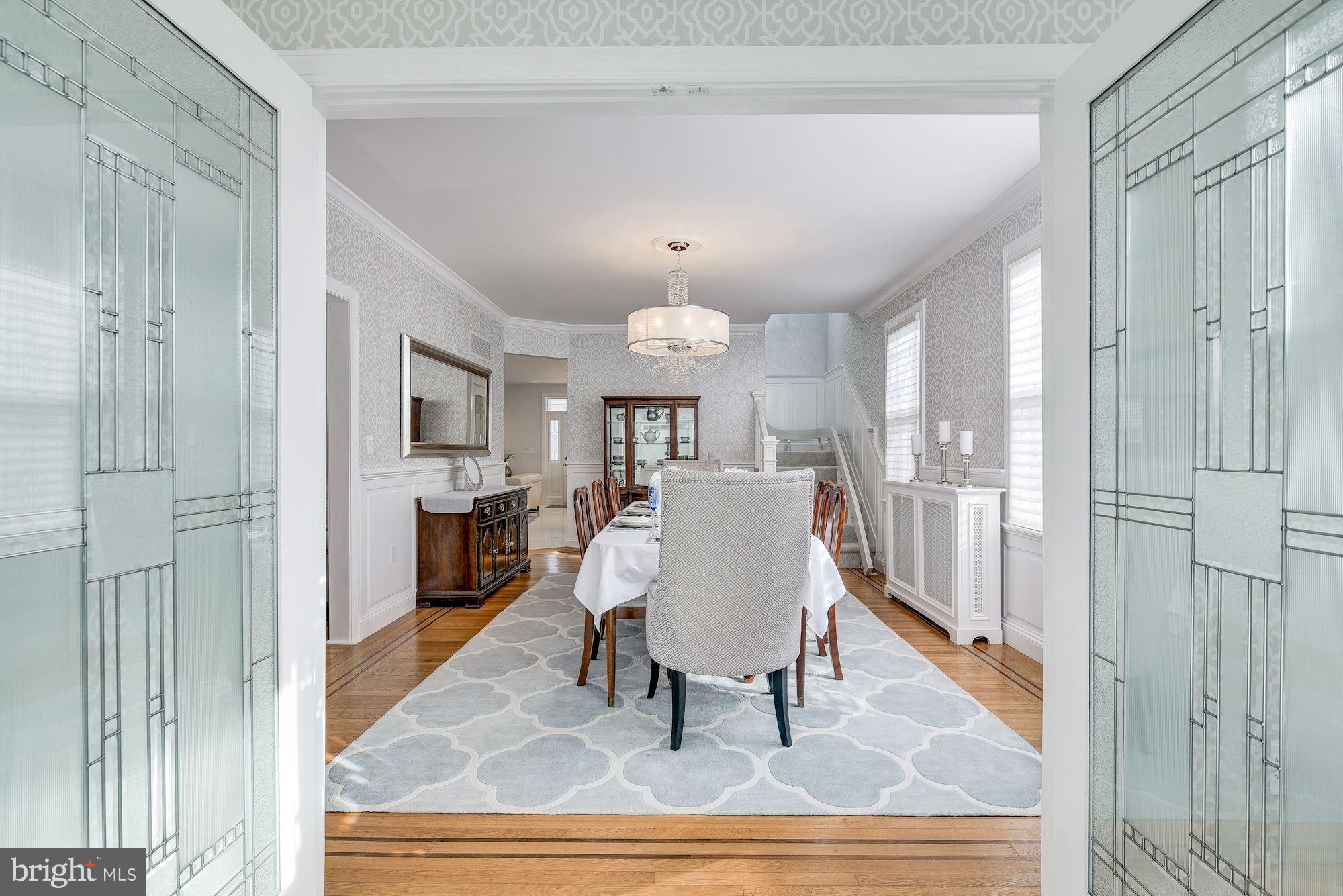 4200 Ridgewood Avenue Baltimore, MD 21215 - Photo 9 of 48 Sunroom | Dining Room