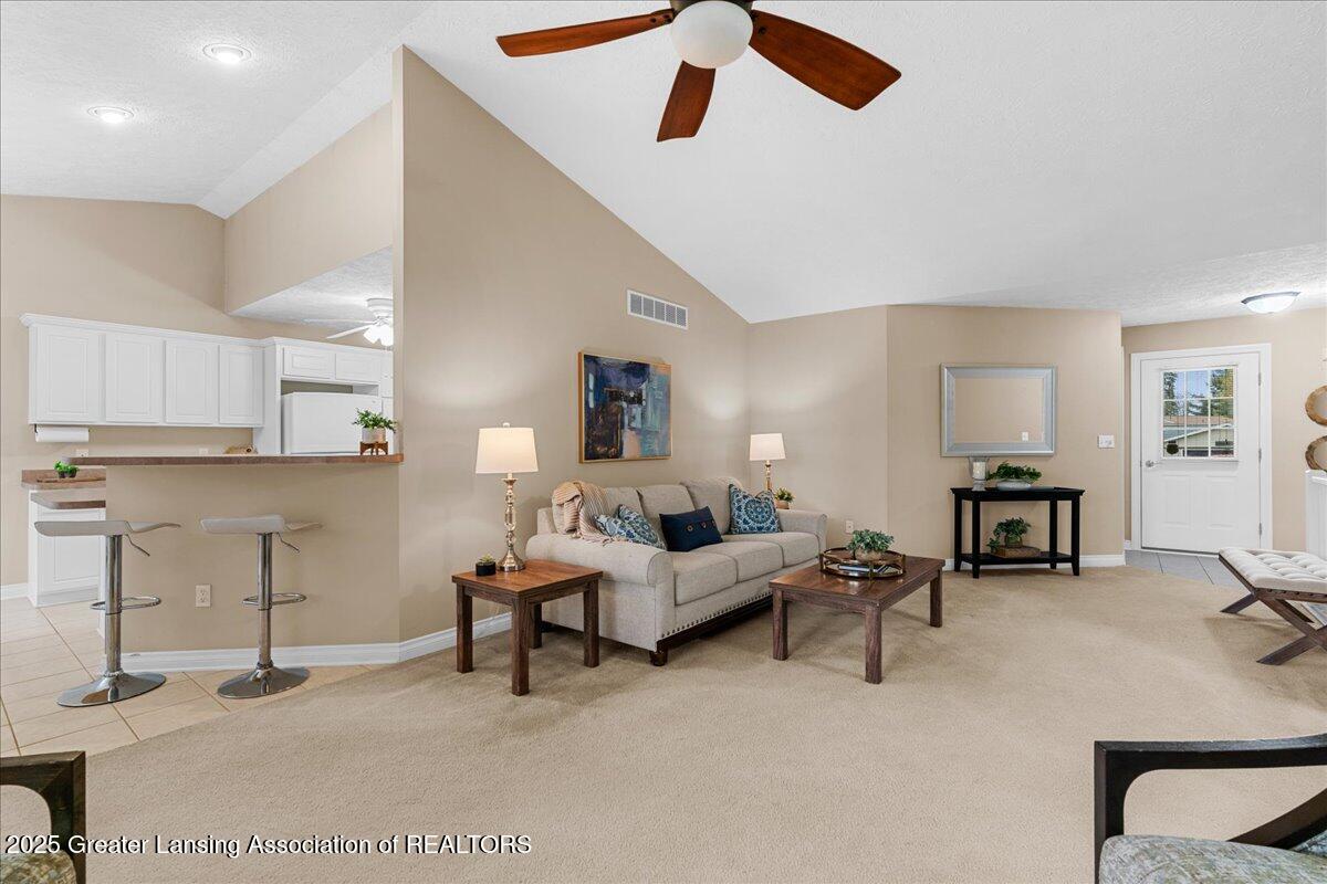 4161 Holt Road Holt, MI 48842 - Photo 6 of 25 Living Room2