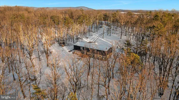 $500,000 | 1501 South Timber Ridge Road, Cross Junction, VA 22625