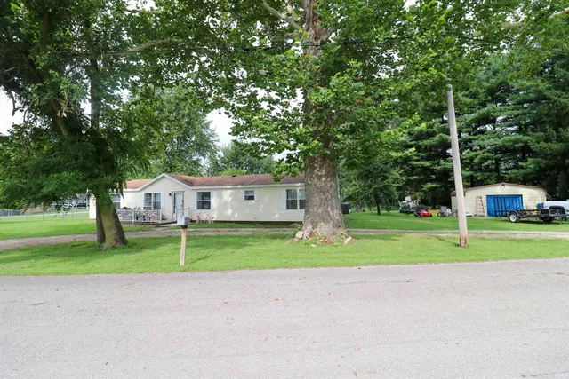 $150,000 | 226 South Manor Avenue, Albany, IN 47320