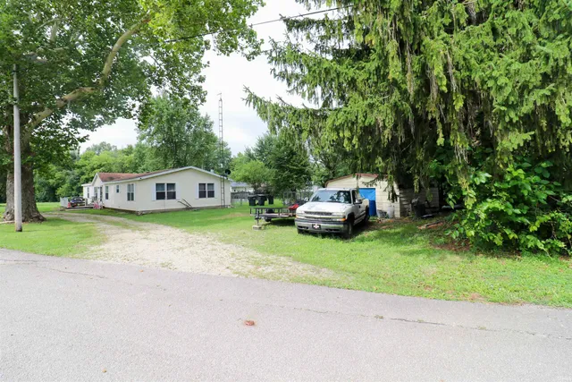 $150,000 | 226 South Manor Avenue, Albany, IN 47320