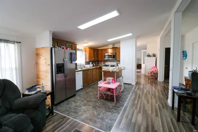 $150,000 | 226 South Manor Avenue, Albany, IN 47320