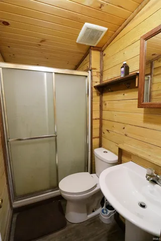 $150,000 | 226 South Manor Avenue, Albany, IN 47320