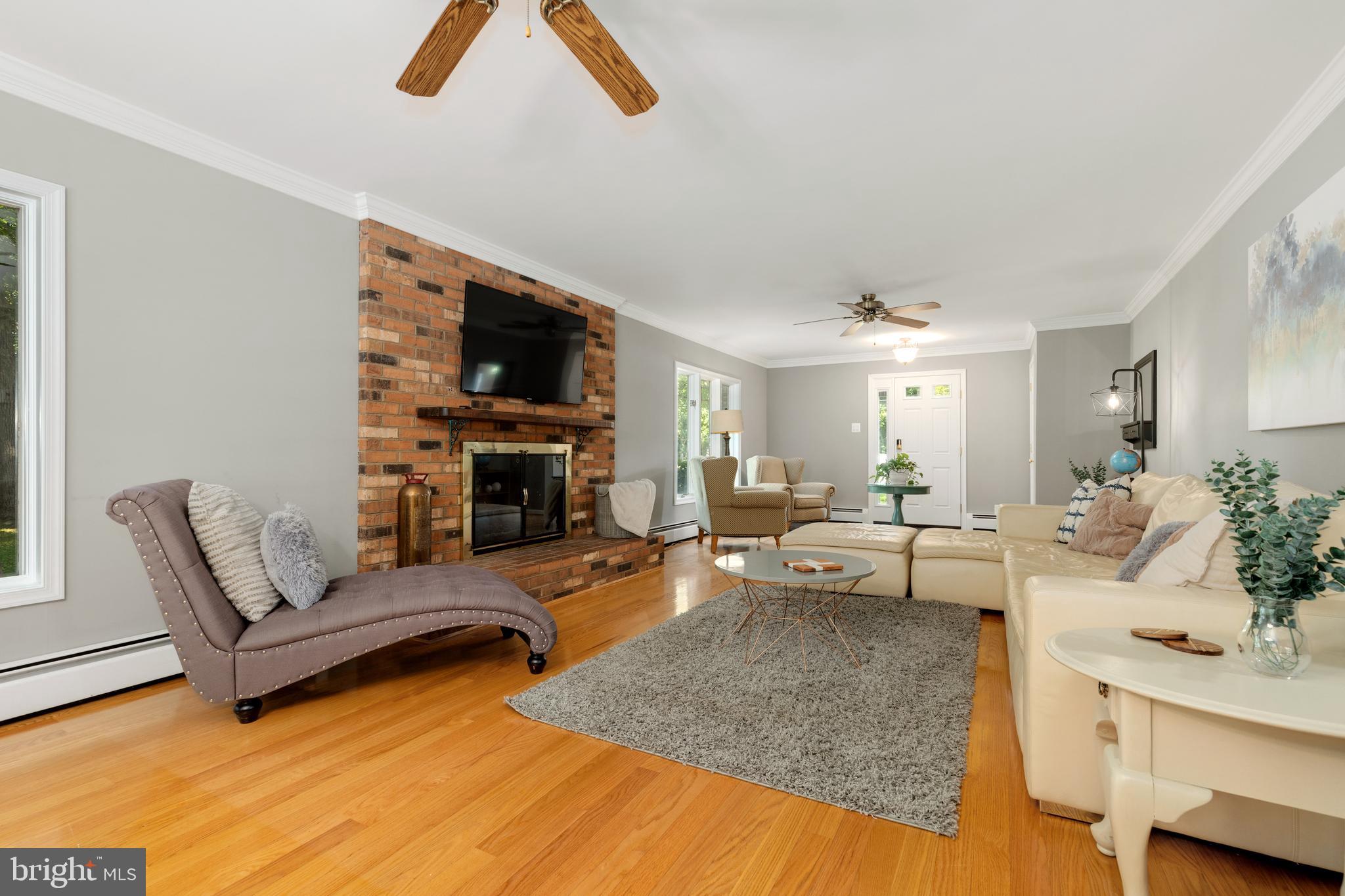 1163 Carrs Wharf Road Edgewater, MD 21037 - Photo 9 of 43 Gallery Image 9