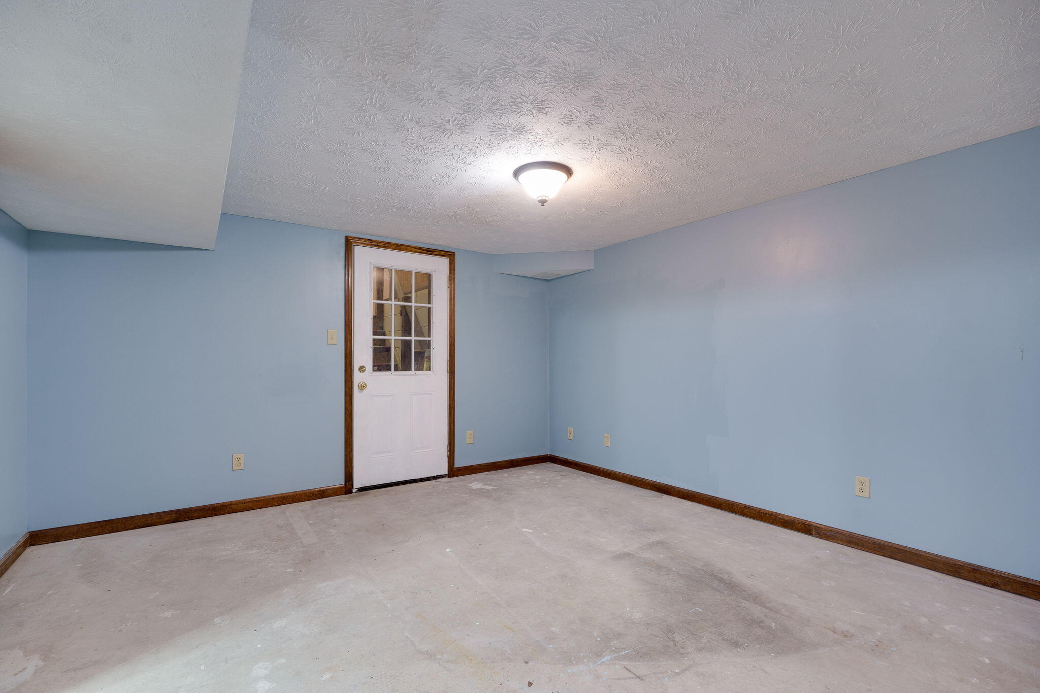 684 Oneida Drive Springfield, OH 45502 - Photo 40 of 65
