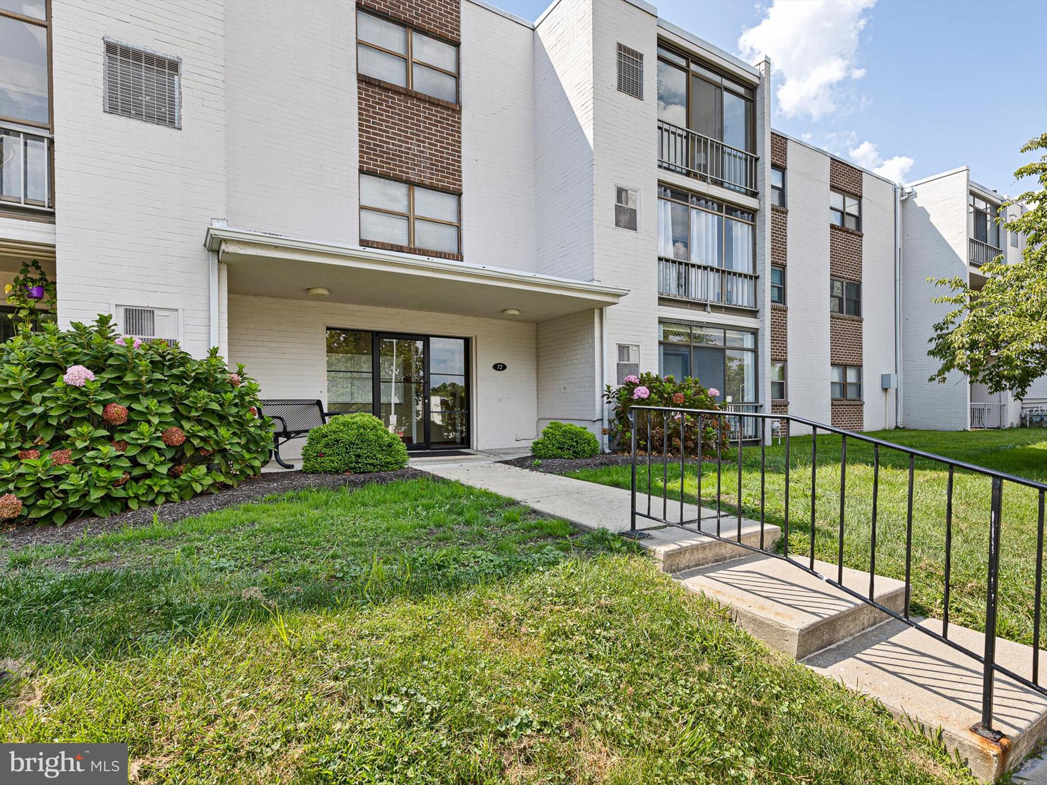 72 Welsh Tract Road, Unit E101 Newark, DE 19713 - Photo 3 of 20