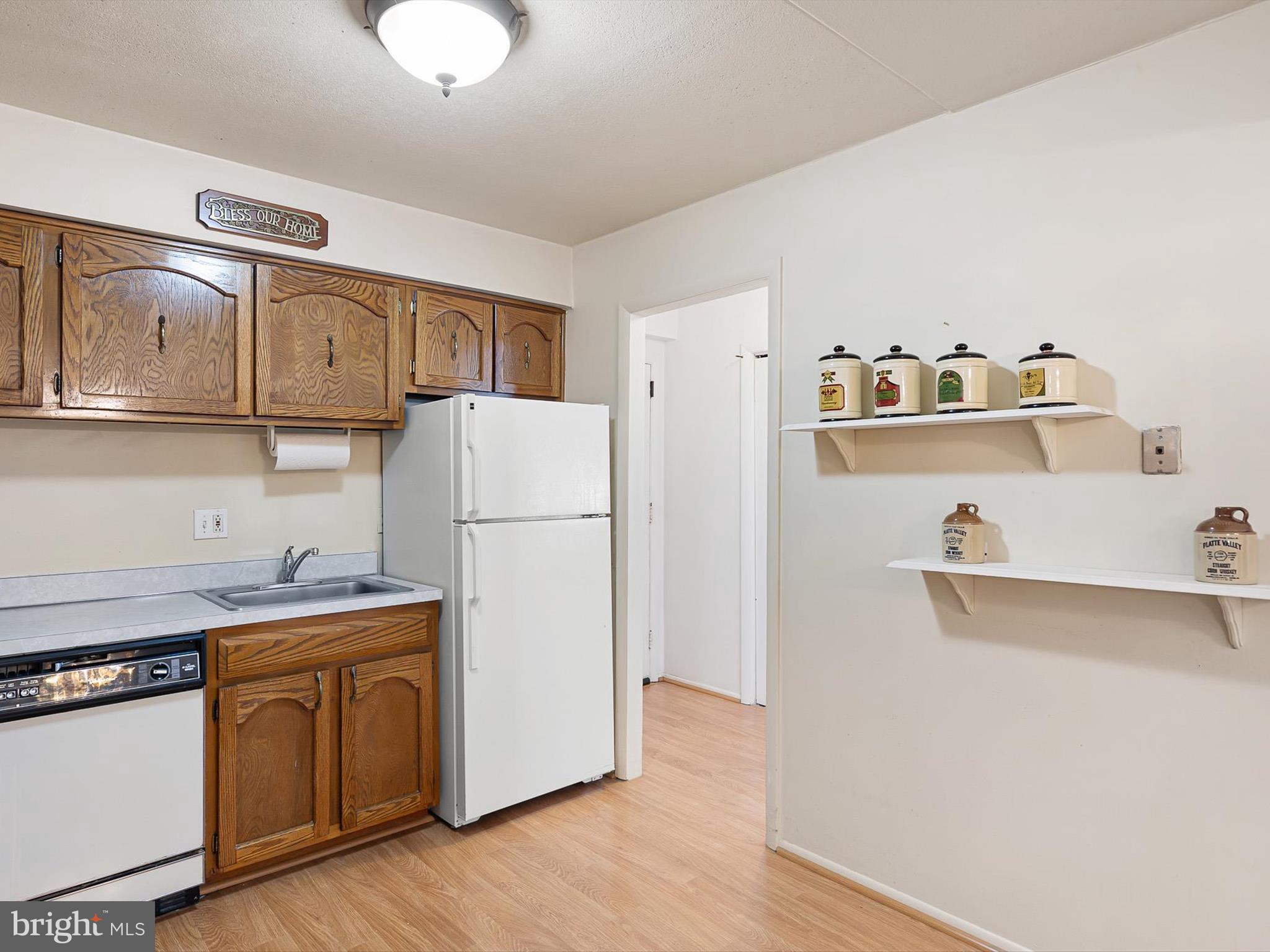 72 Welsh Tract Road, Unit E101 Newark, DE 19713 - Photo 6 of 20