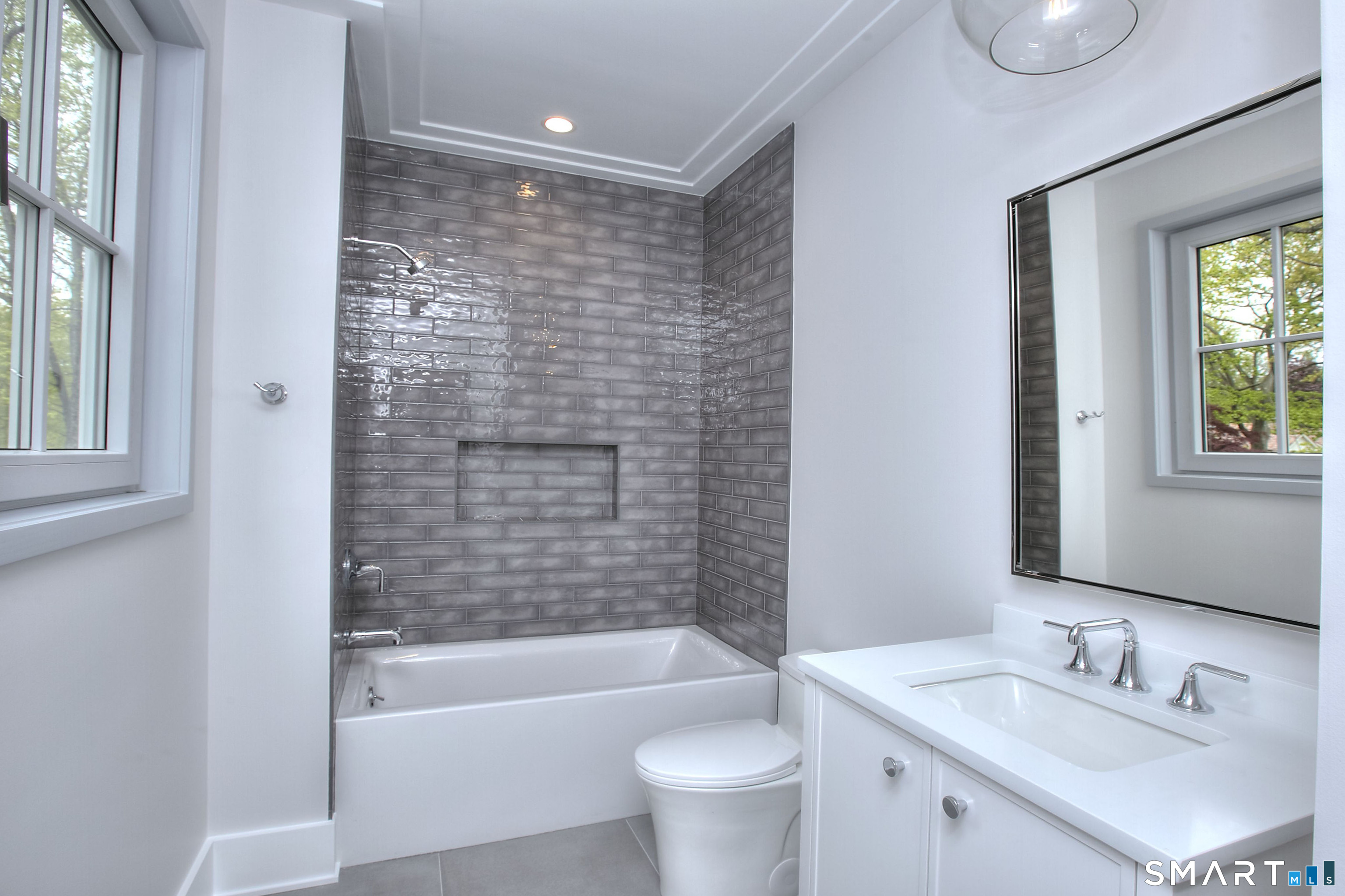 159 Easton Road Westport, CT 06880 - Photo 32 of 40 With full bath and walk in closet.