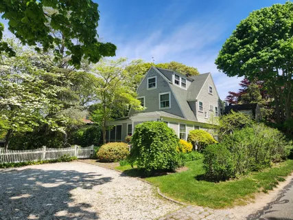 $2,495,000 | 250 Scraggy Neck Road, Cataumet, MA 02534
