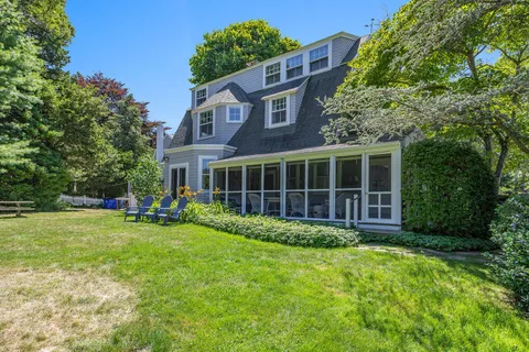 $2,495,000 | 250 Scraggy Neck Road, Cataumet, MA 02534