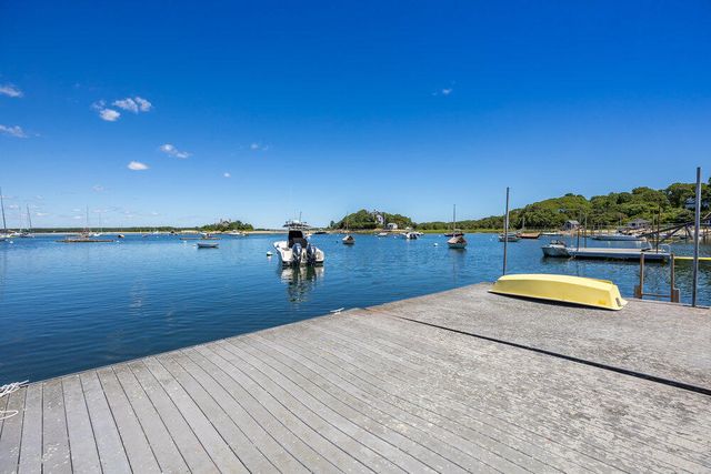 $2,495,000 | 250 Scraggy Neck Road, Cataumet, MA 02534