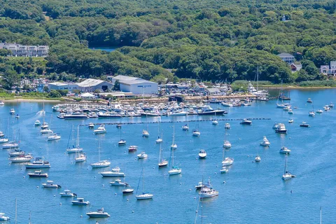 $2,495,000 | 250 Scraggy Neck Road, Cataumet, MA 02534