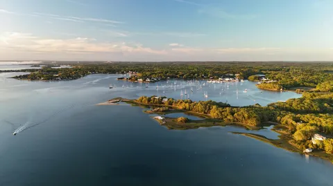 $2,495,000 | 250 Scraggy Neck Road, Cataumet, MA 02534