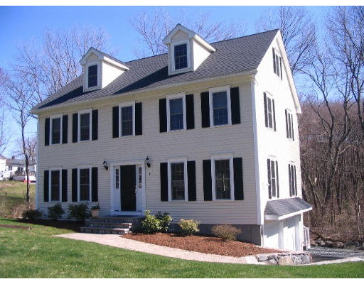 4 Mary Road North Reading, MA 01864 - Photo 1 of 20 Gallery Image 1