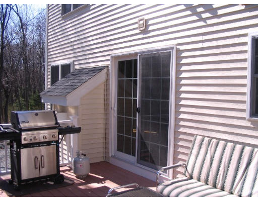 4 Mary Road North Reading, MA 01864 - Photo 9 of 20 Gallery Image 9