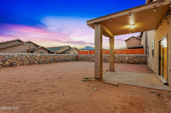 $299,999 | 5024 Copper Ranch Avenue, El Paso, TX 79934