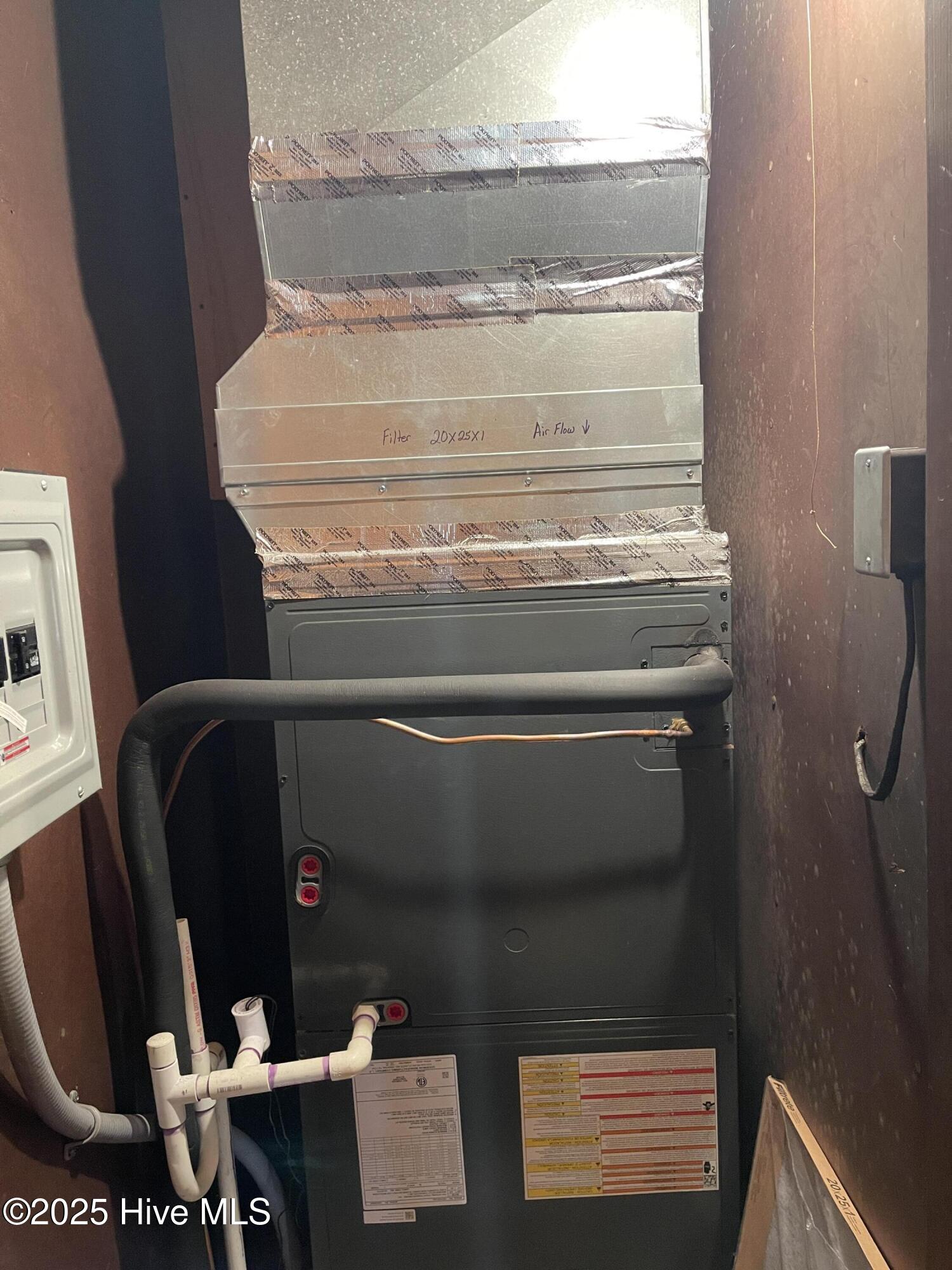 5134 Greenpine Road Farmville, NC 27828 - Photo 20 of 21 Furnace