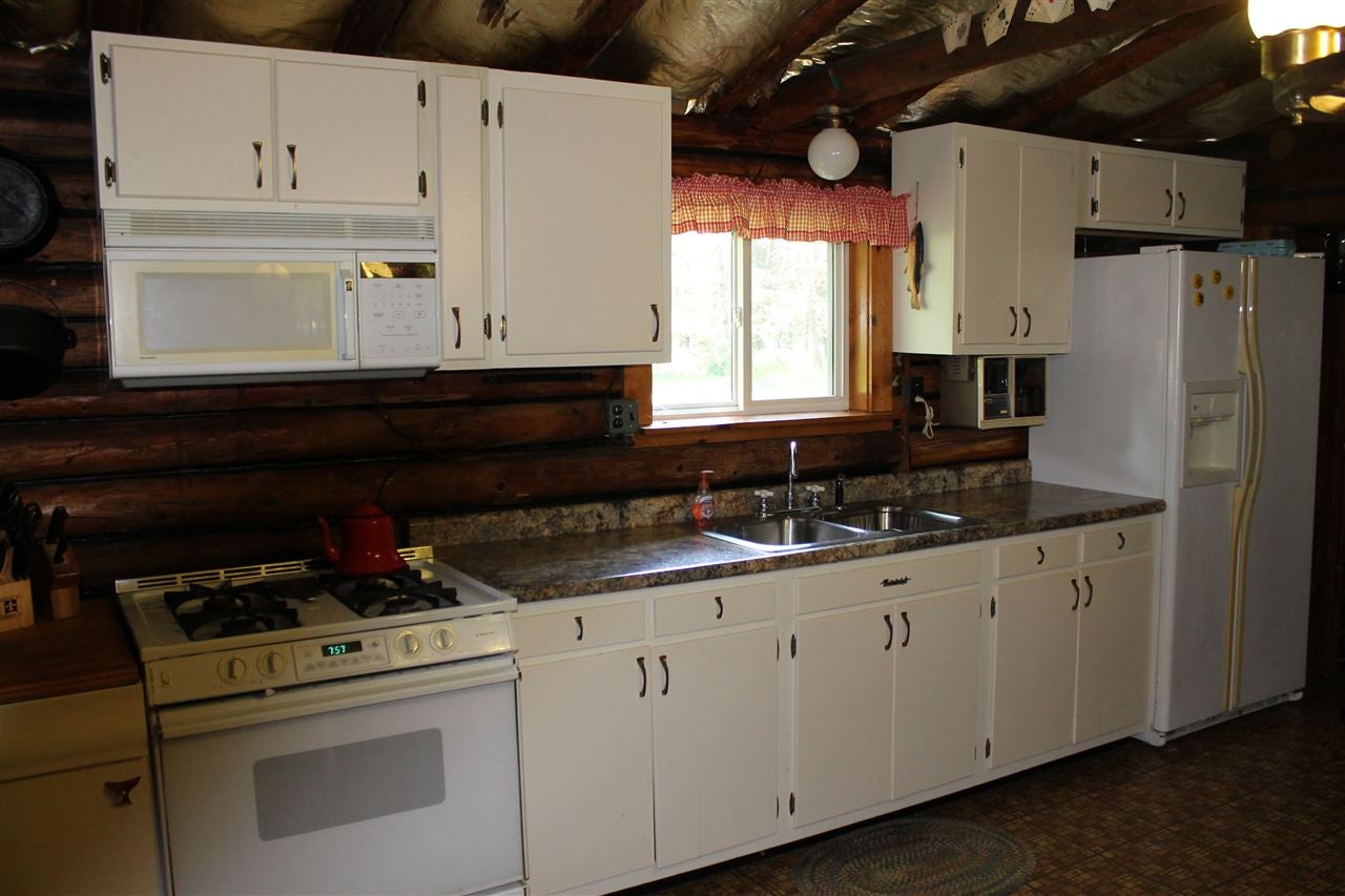 3077 South 13 Mile Road Merritt, MI 49667 - Photo 7 of 18 Gallery Image 7