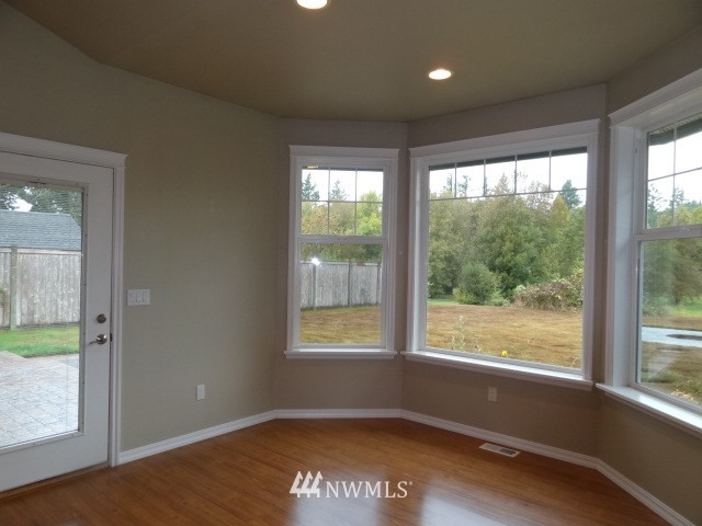 7440 Creekside Lane Southwest Rochester, WA 98579 - Photo 8 of 23