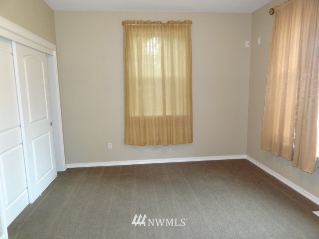 7440 Creekside Lane Southwest Rochester, WA 98579 - Photo 10 of 23