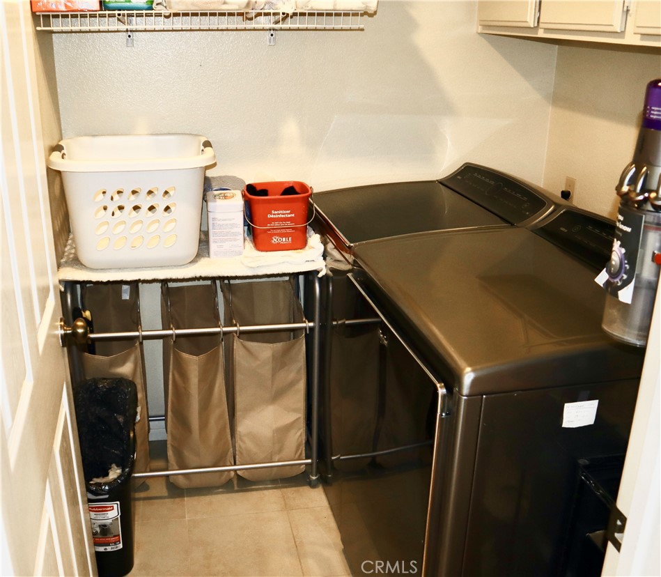 21475 Dickinson Road Moreno Valley, CA 92557 - Photo 18 of 41 a close up of a storage