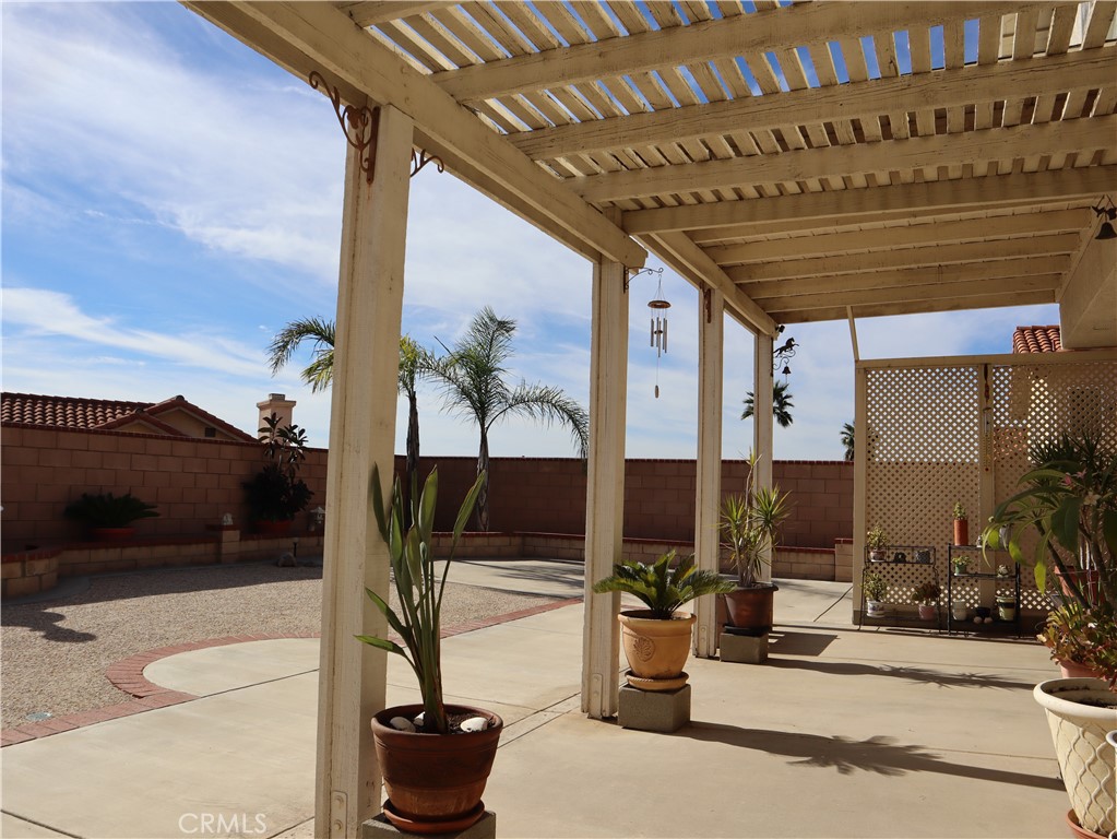 21475 Dickinson Road Moreno Valley, CA 92557 - Photo 35 of 41 a view of entryway with patio