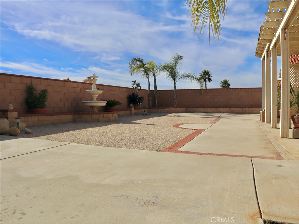 21475 Dickinson Road Moreno Valley, CA 92557 - Photo 37 of 41