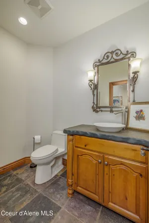 $1,675,000 | 1560 East Bruin Loop, Hayden, ID 83835