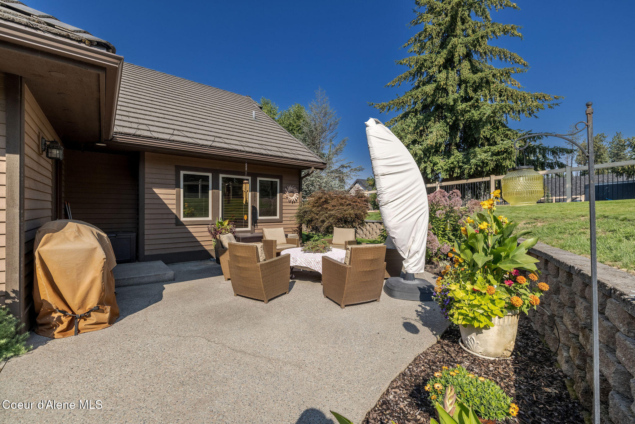 1560 East Bruin Loop Hayden, ID 83835 - Photo 33 of 55 Patio