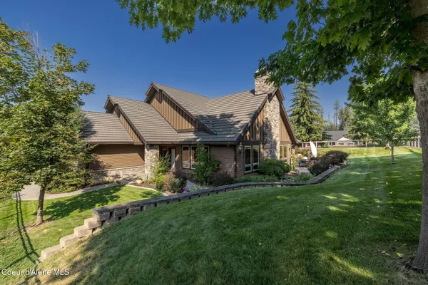 $1,675,000 | 1560 East Bruin Loop, Hayden, ID 83835