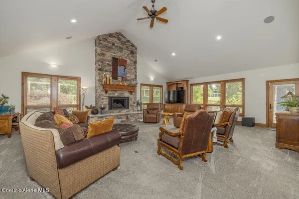 $1,675,000 | 1560 East Bruin Loop, Hayden, ID 83835