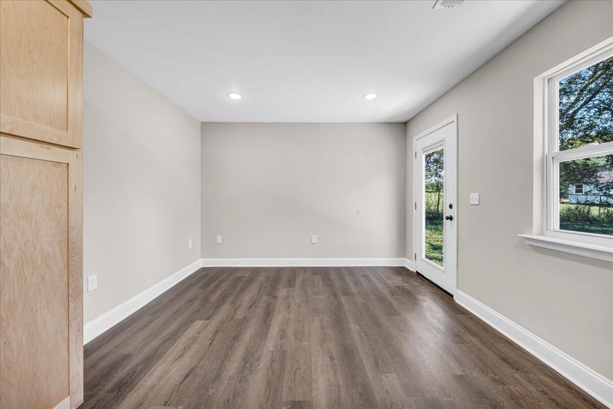 358 Overlook Drive Whitwell, TN 37397 - Photo 11 of 57 11-BOX09123