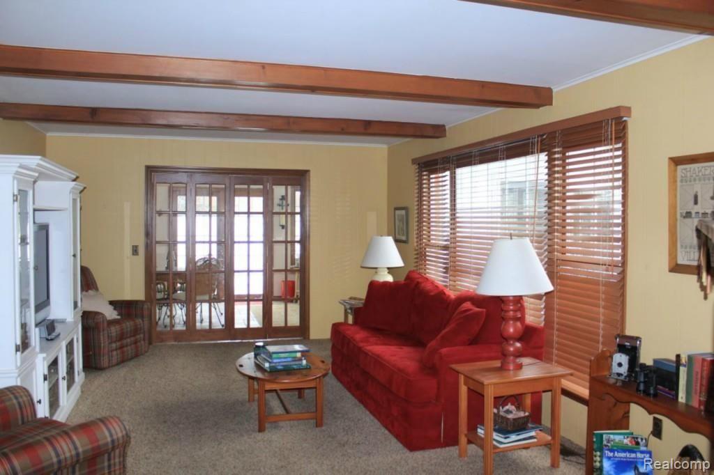 33723 Hunters Pointe Road Farmington Hills, MI 48331 - Photo 15 of 25