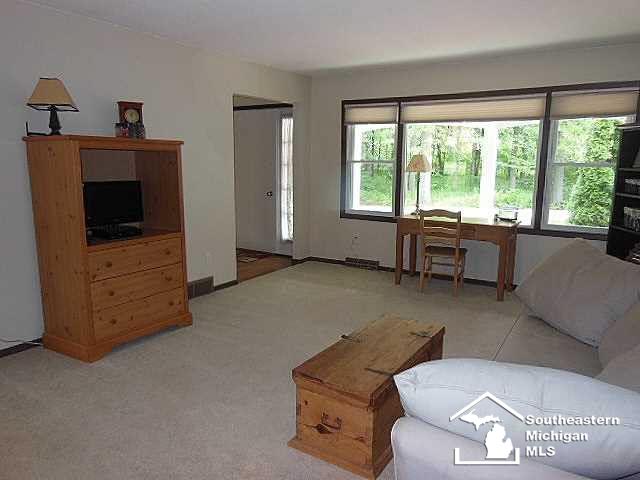 7350 Secor Road Petersburg, MI 49270 - Photo 12 of 25 20444552-11.JPG