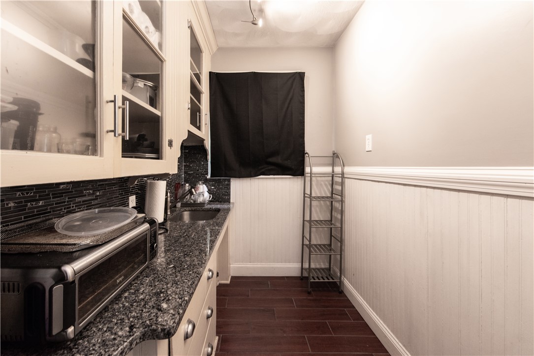 89 Rochambeau Avenue Providence, RI 02906 - Photo 22 of 45 Gallery Image 22