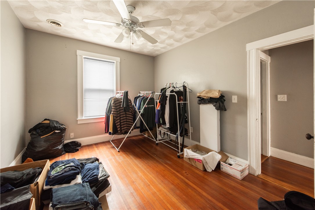 89 Rochambeau Avenue Providence, RI 02906 - Photo 23 of 45 Gallery Image 23